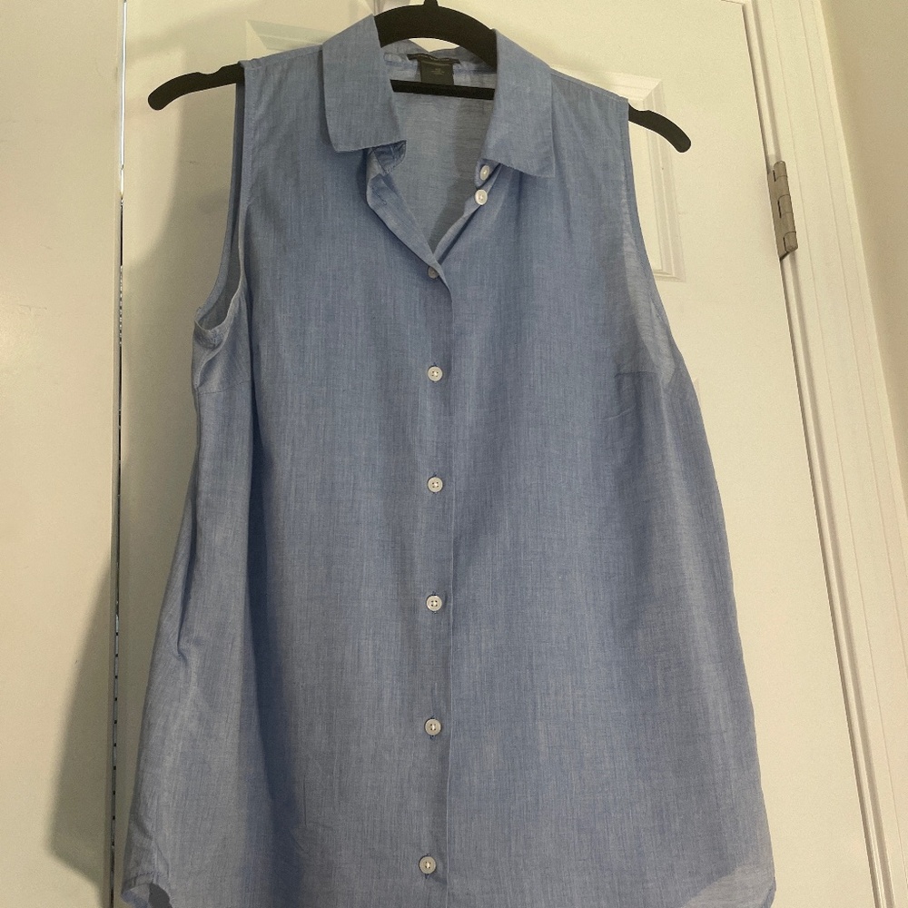 Anne Taylor blouse worn once. Side XS